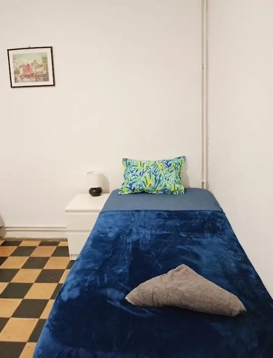 Banys Nous R4 Bed & Breakfast Barcelona Spain